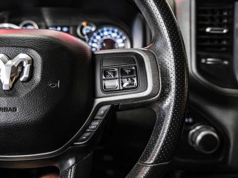 Used 2019 RAM 2500 Tradesman w/ Chrome Appearance Group image 16