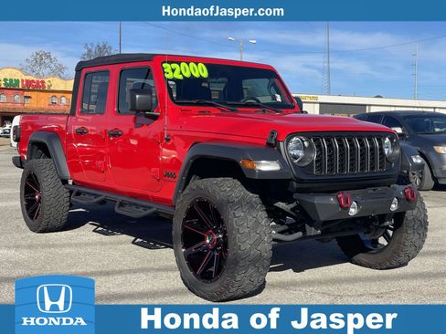 Used 2023 Jeep Gladiator Sport image 1