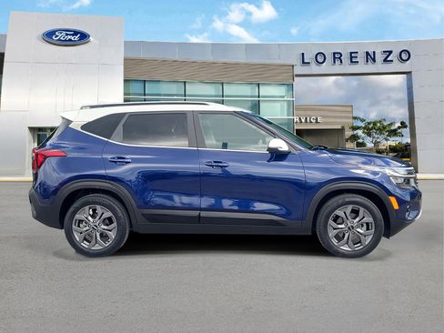 Used 2024 Kia Seltos S FWD image 4