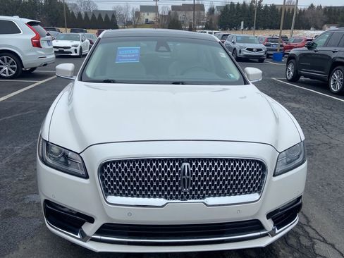 Used 2017 Lincoln Continental Select w/ Continental Climate Package image 9