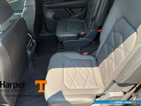 Used 2024 Volkswagen Atlas SE AWD/4WD image 10