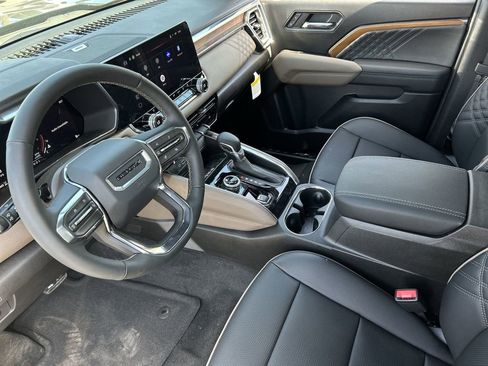 New 2026 GMC Canyon Denali AWD/4WD image 10