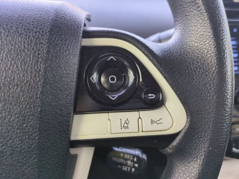 Used 2017 Toyota Prius One image 23