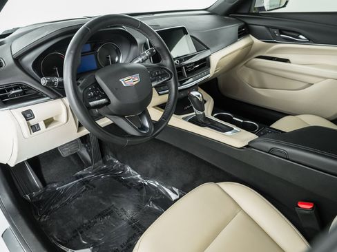 Used 2023 Cadillac CT4 Luxury image 20