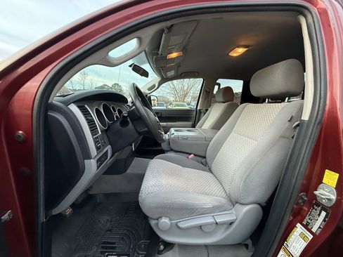 Used 2010 Toyota Tundra 2WD Double Cab image 15