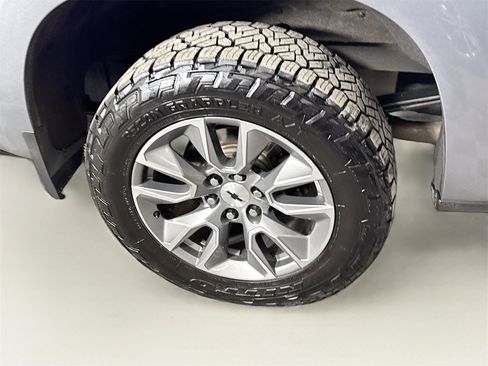 Used 2019 Chevrolet Silverado 1500 RST w/ All-Star Edition image 23