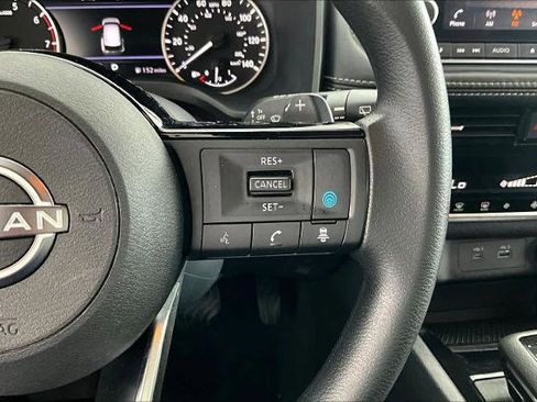 Certified 2022 Nissan Rogue SV AWD/4WD image 24