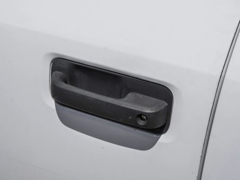 Used 2015 Ford F150 XLT AWD/4WD image 30