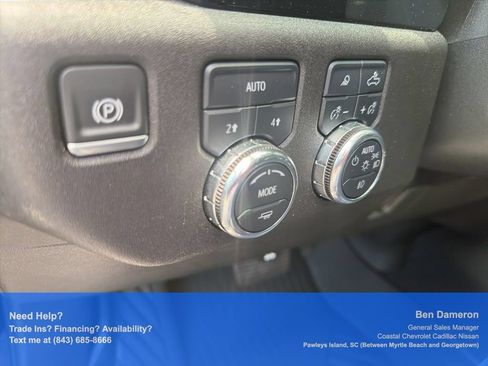Used 2025 GMC Sierra 1500 SLT AWD/4WD image 18