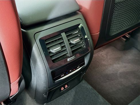 Used 2024 BMW X3 M40i w/ Shadowloine Package image 27