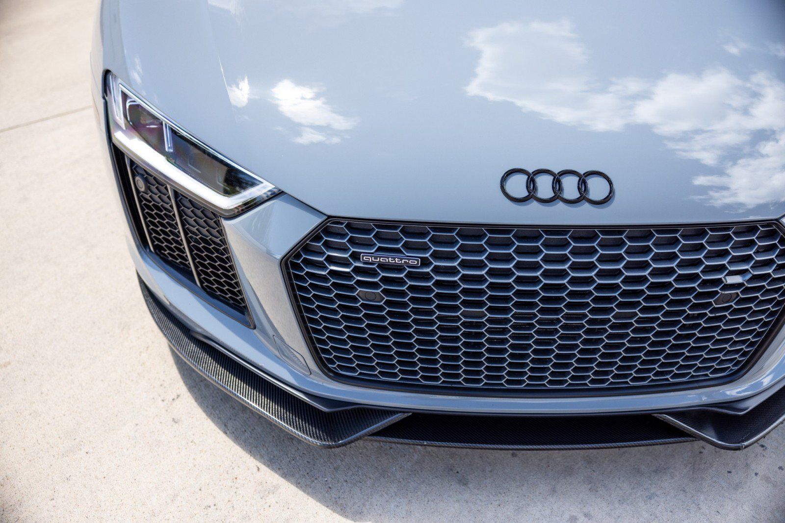 Used 2017 Audi R8 V10 AWD/4WD image 10