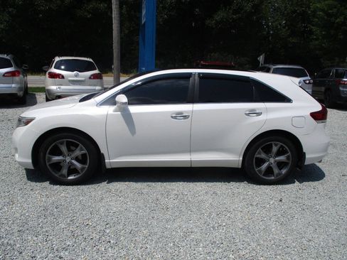 Used 2014 Toyota Venza Limited AWD/4WD image 2
