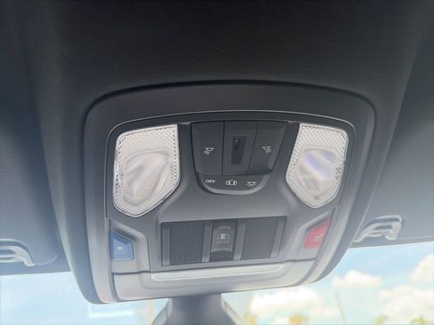 Used 2023 RAM 1500 Big Horn AWD/4WD image 20