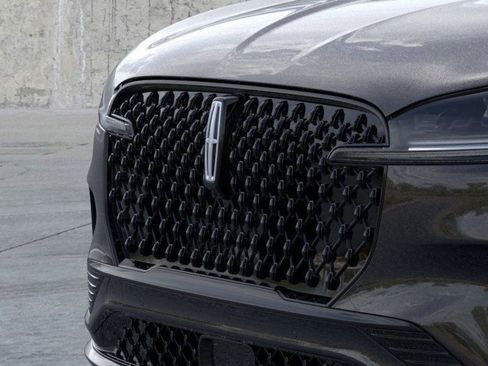 New 2026 Lincoln Aviator Black Label w/ Jet Appearance Package AWD/4WD image 17