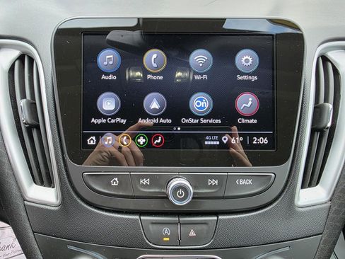 Used 2023 Chevrolet Malibu LT image 18