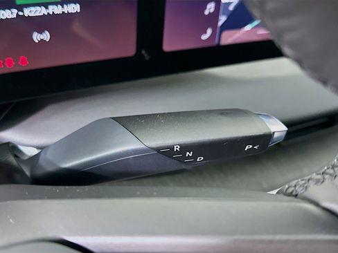 Used 2024 Lucid Air Touring AWD/4WD image 24