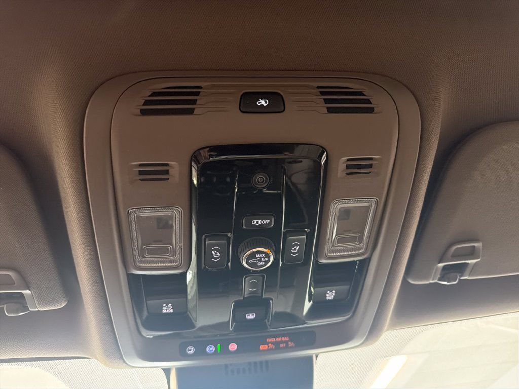 New 2026 GMC Yukon Denali w/ Denali Reserve Package RWD image 18