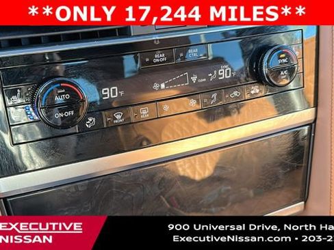 Used 2024 INFINITI QX80 Sensory w/ Cargo Package image 17