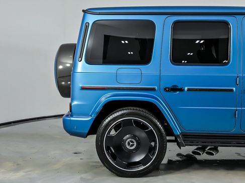Used 2025 Mercedes-Benz G 63 AMG 4MATIC image 13
