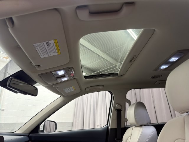 Certified 2023 Kia Telluride EX FWD image 22