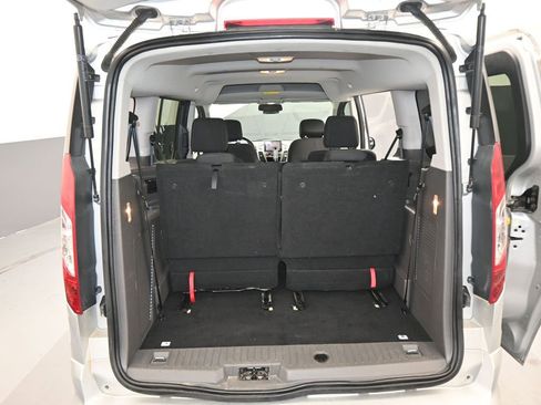 Used 2021 Ford Transit Connect XLT w/ Trailer Tow Package FWD image 23