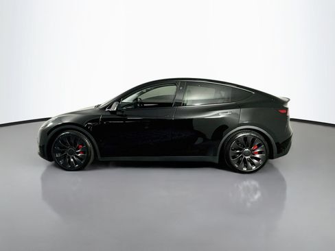 Used 2023 Tesla Model Y Performance AWD/4WD image 4