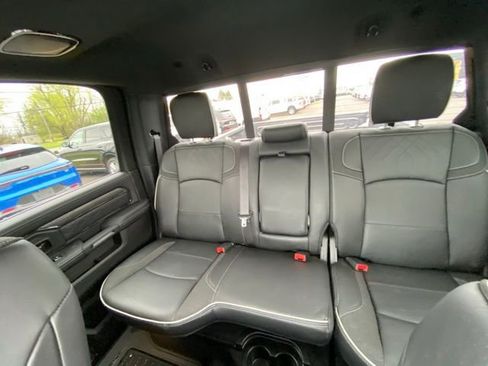 Used 2025 RAM 2500 Limited AWD/4WD image 13