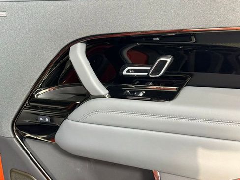 New 2025 Land Rover Range Rover Sport SV Edition Two image 26
