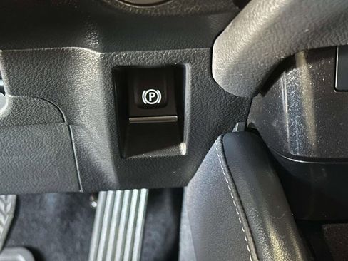Used 2024 Lexus ES 300h w/ Technology Package FWD image 32