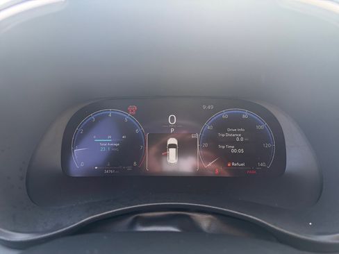 Used 2024 Toyota Highlander Limited image 21