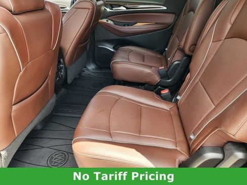 Used 2020 Buick Enclave Avenir w/ Avenir Technology Package FWD image 24