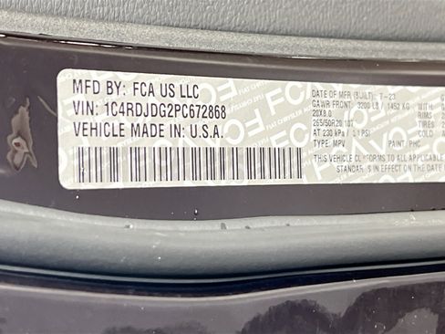 Used 2023 Dodge Durango GT image 30