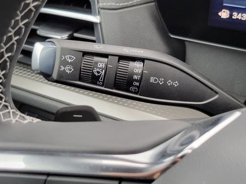 New 2026 Chevrolet Traverse LT w/ Sun and Wheel Package image 15