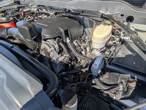 Used 2017 Chevrolet Silverado 2500 LT w/ LT Convenience Package image 22