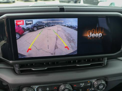 New 2026 Jeep Wrangler Unlimited Sahara AWD/4WD image 51
