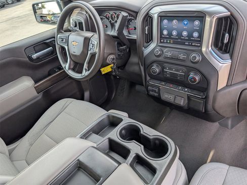 Used 2020 Chevrolet Silverado 1500 LT w/ Bed Protection Package image 8