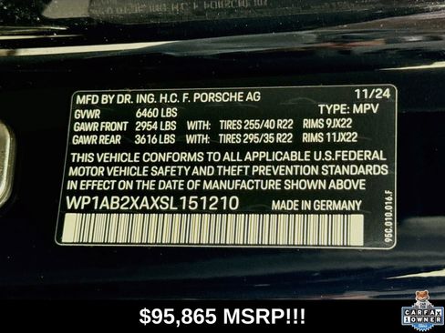 Used 2025 Porsche Macan 4S Electric AWD/4WD image 28