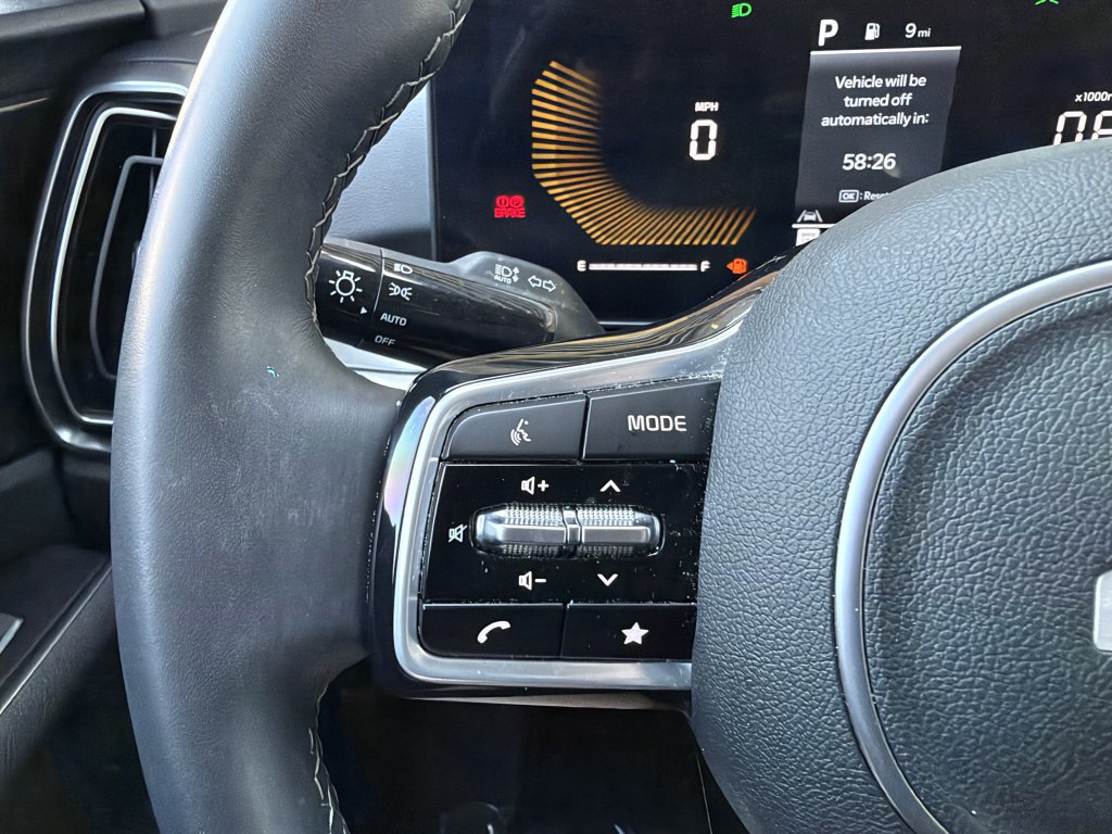 Used 2025 Kia Sorento S FWD image 29