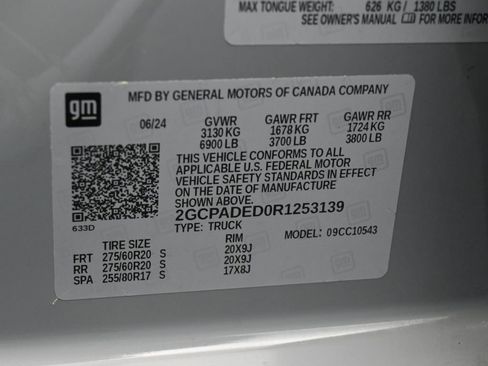 Used 2024 Chevrolet Silverado 1500 RST image 18