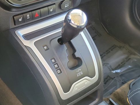 Used 2016 Jeep Compass High Altitude AWD/4WD image 24