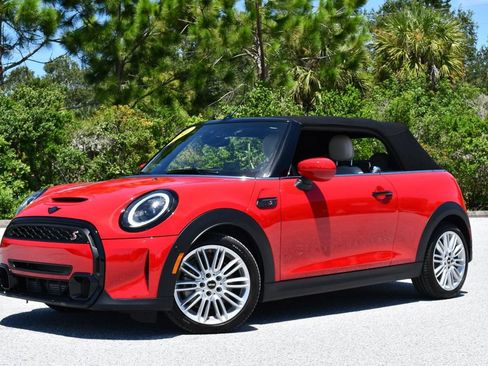 Used 2024 MINI Cooper S FWD image 23