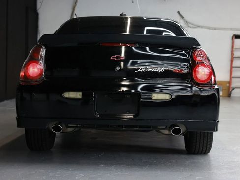 Used 2004 Chevrolet Monte Carlo SS w/ Preferred Equipment Group FWD image 5