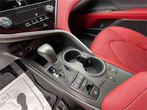 Used 2023 Toyota Camry XSE image 17