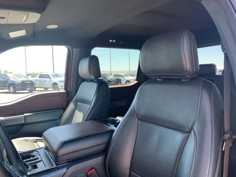 Used 2021 Ford F150 Lariat RWD image 9