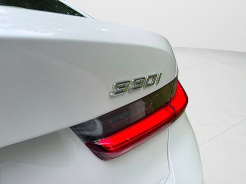 Used 2021 BMW 330i Sedan RWD image 28