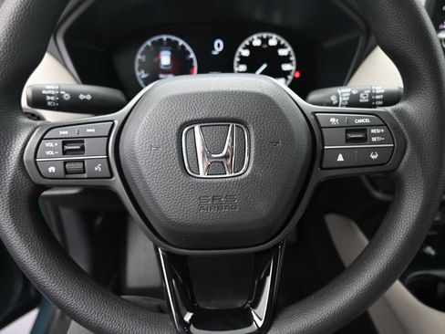 New 2026 Honda HR-V LX image 5