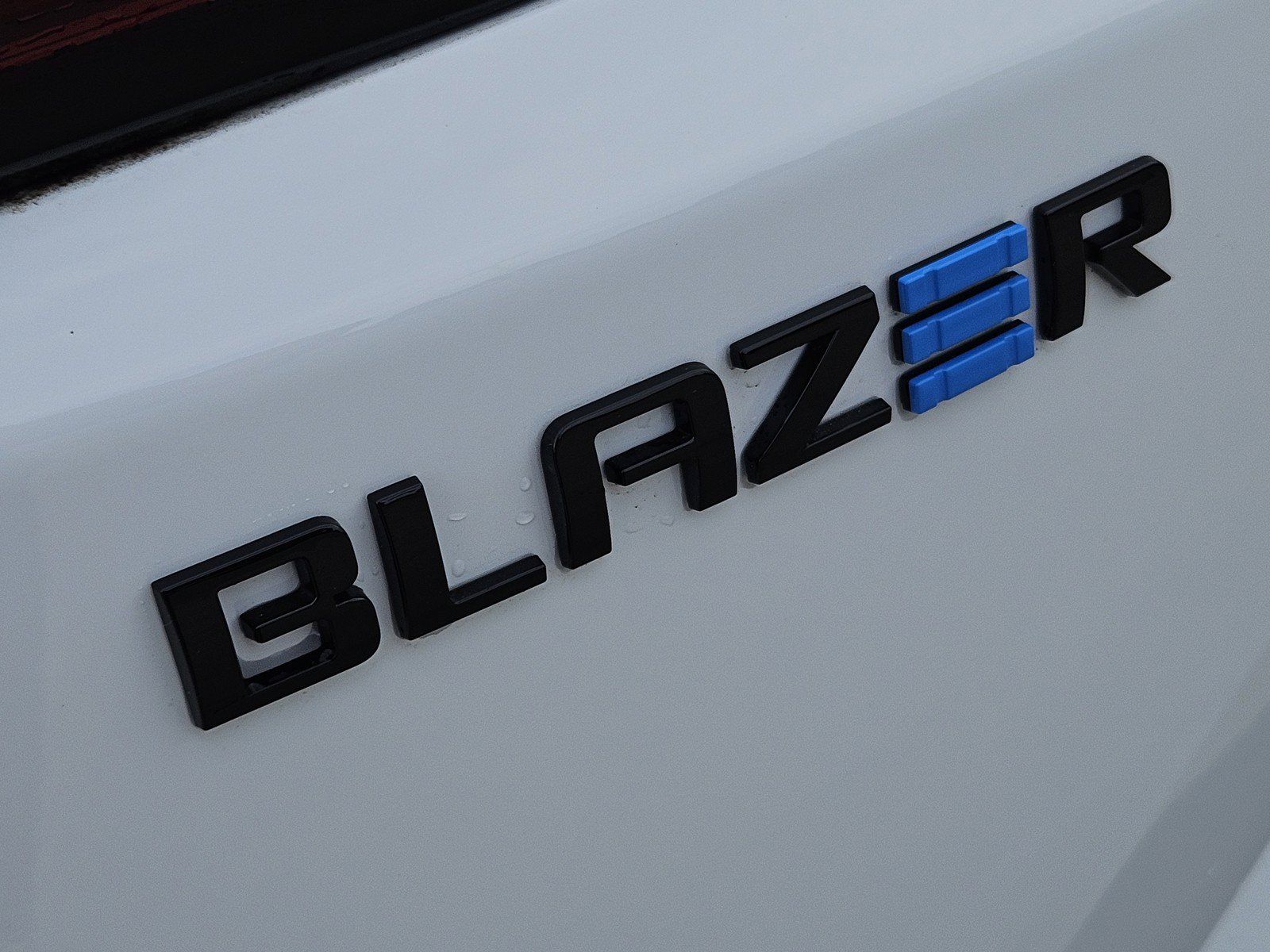 New 2026 Chevrolet Blazer EV LT FWD image 8