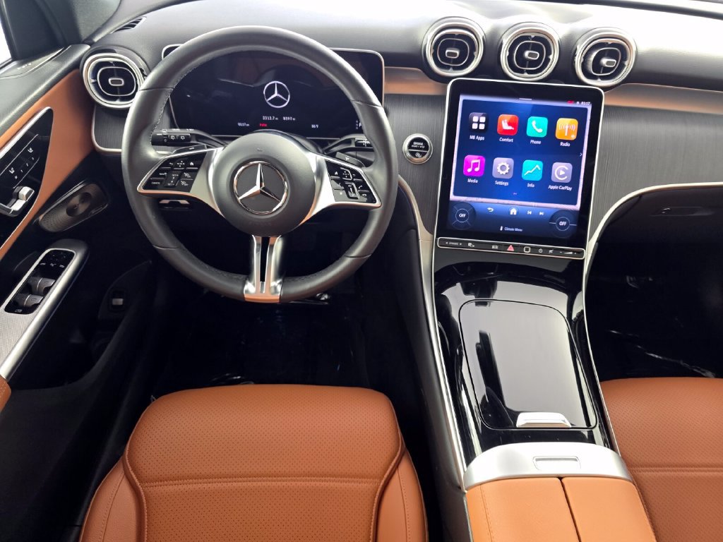 Certified 2026 Mercedes-Benz GLC 300 image 13