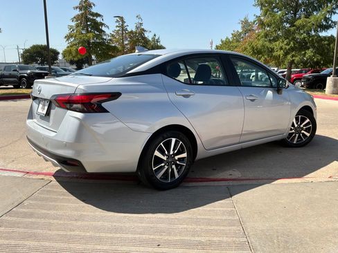 Used 2025 Nissan Versa SV FWD image 6
