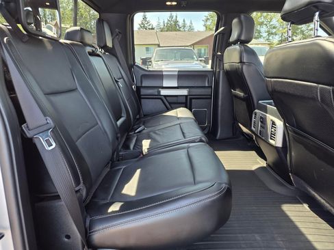 Used 2016 Ford F150 Lariat w/ Equipment Group 502A Luxury AWD/4WD image 26